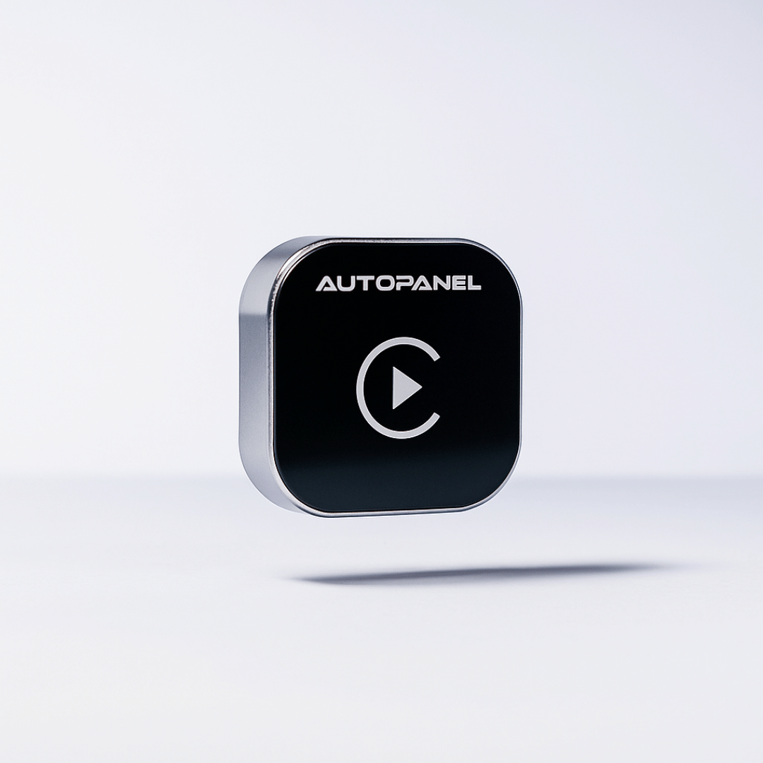 Diseño compacto y minimalista del AutoPanel® Link para CarPlay y Android Auto.